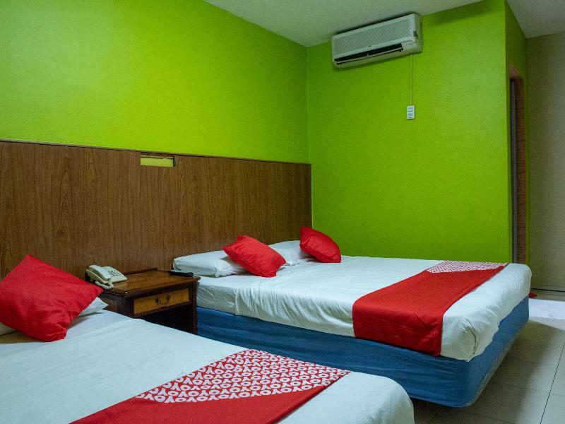 โอโย 434 มาร์เบลลา โฮเต็ล Hotel ยะโฮร์บาห์รู ภายนอก รูปภาพ