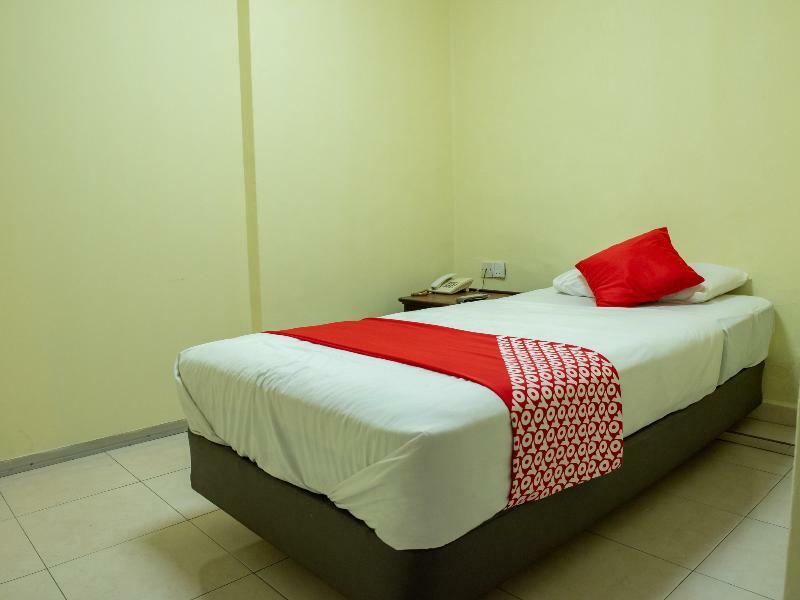 โอโย 434 มาร์เบลลา โฮเต็ล Hotel ยะโฮร์บาห์รู ภายนอก รูปภาพ