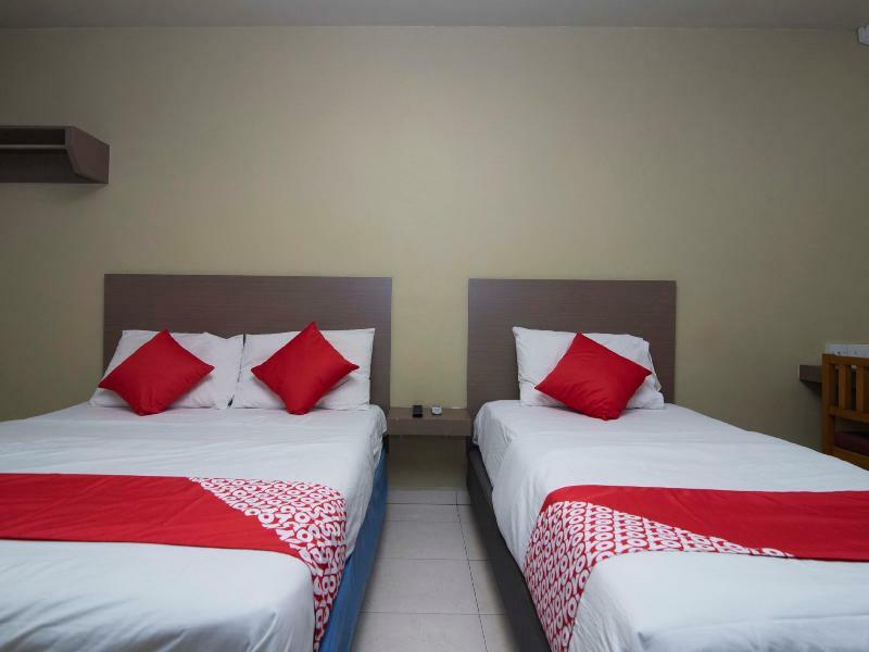 โอโย 434 มาร์เบลลา โฮเต็ล Hotel ยะโฮร์บาห์รู ภายนอก รูปภาพ